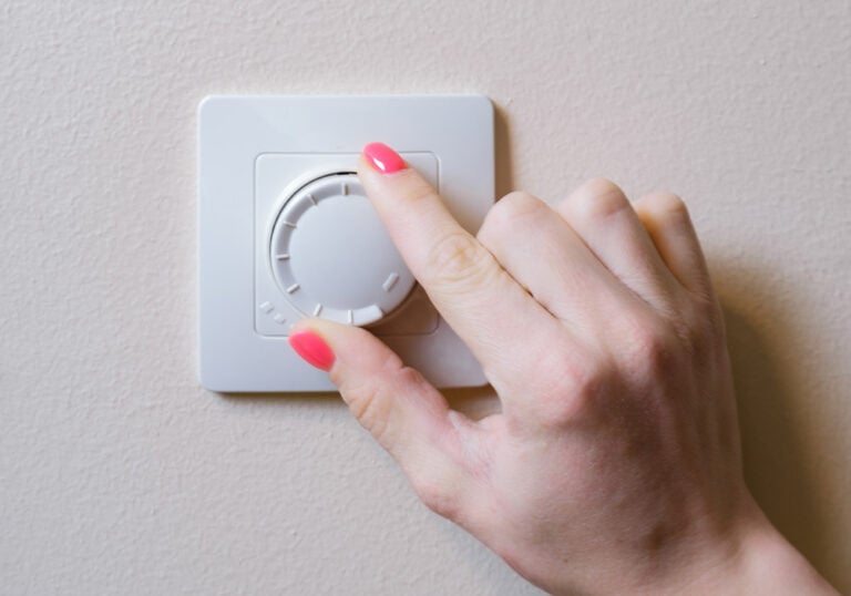 Can You Have A Dimmer Switch In The Bathroom?